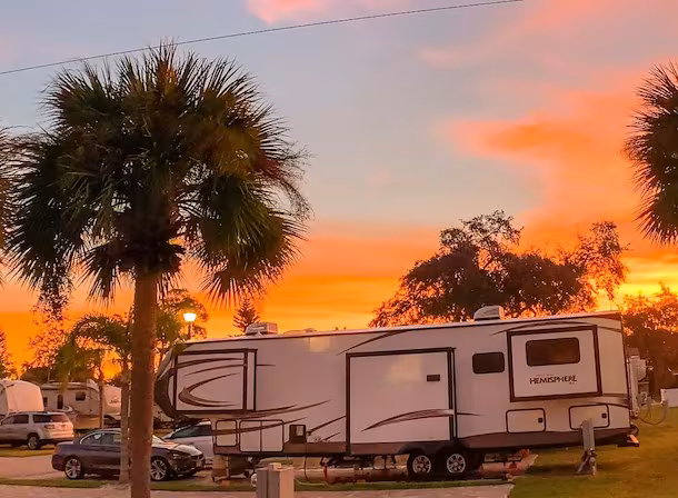 RV motorhome, fifth wheel, camper, trailer